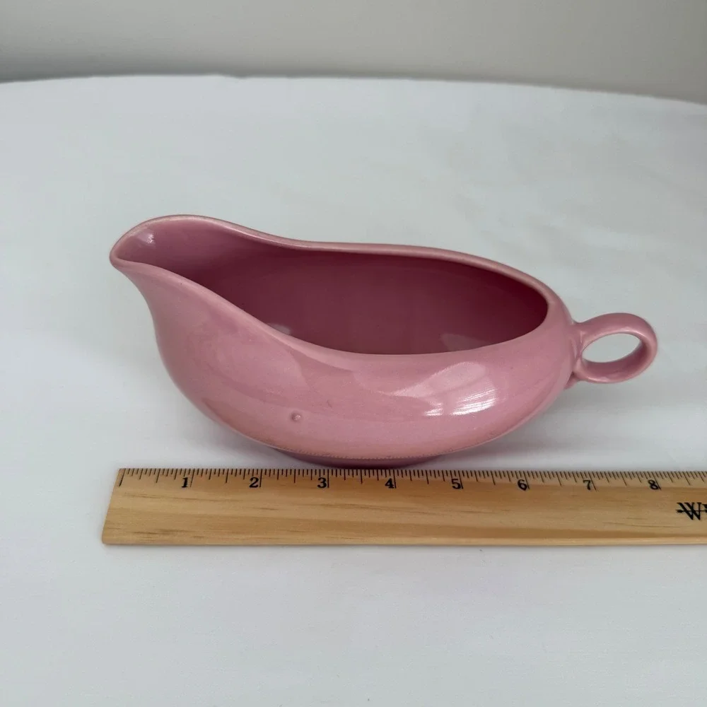 Vintage Pink Ceramic Gravy Boat Mid‎ Century Unmarked Pottery Sauce Server
